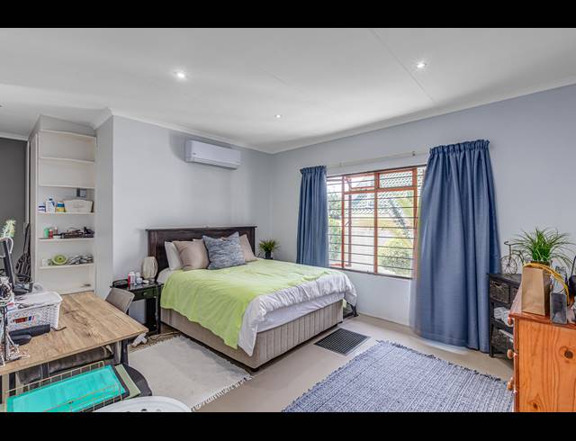 3 BEDROOM CLUSTER FOR SALE IN SUNDOWNER